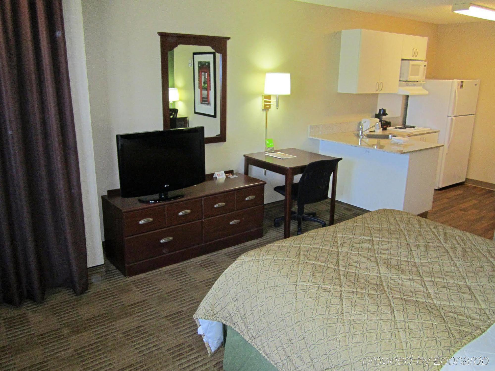 Extended Stay America Suites - Orange County - Katella Ave Exterior foto
